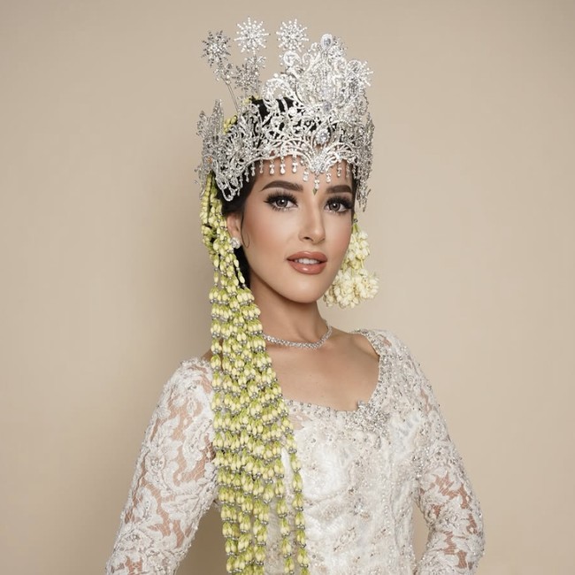 7 Foto Tasya Farasya Jadi Pengantin Sunda, Makeup Manglingi