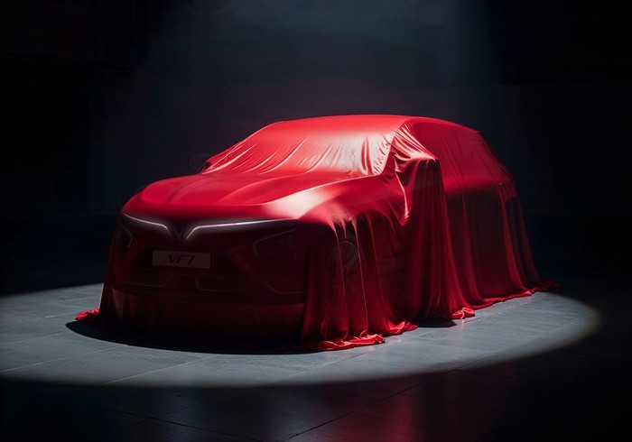 VinFast Luncurkan Mobil Listrik Setir Kanan Terbaru di GIIAS