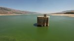 Waduk Terbesar Lebanon Mengering, Air yang Tersisa Juga Tercemar