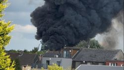 Panggung Tomorrowland Terbakar Habis-habisan, Tetap Rave On!