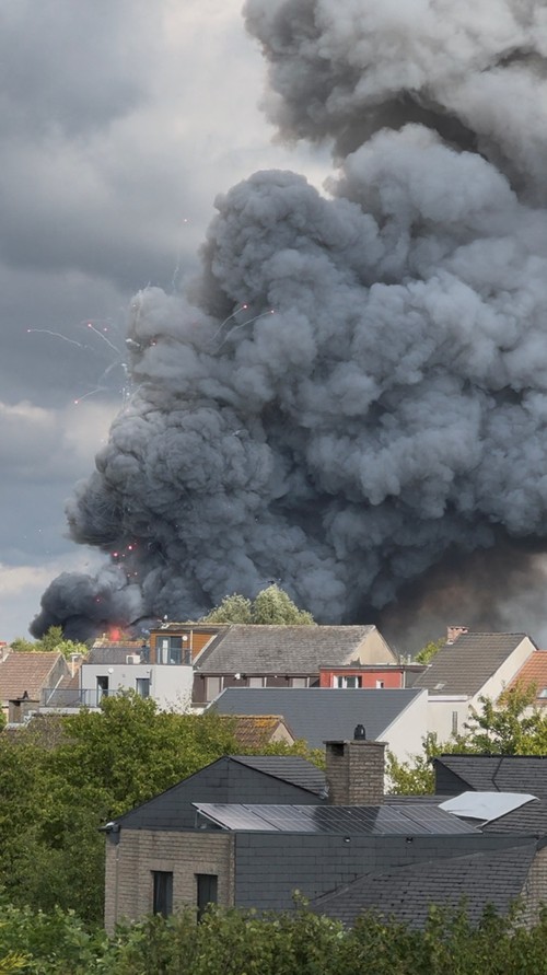 Fireworks burst and smoke rises as a fire engulfs the main stage of Tomorrowland, an electronic music event, in Boom, Belgium, July 16, 2025 in this still image from social media video. Morgan Hermans via REUTERS  THIS IMAGE HAS BEEN SUPPLIED BY A THIRD PARTY. MANDATORY CREDIT. NO RESALES. NO ARCHIVES.