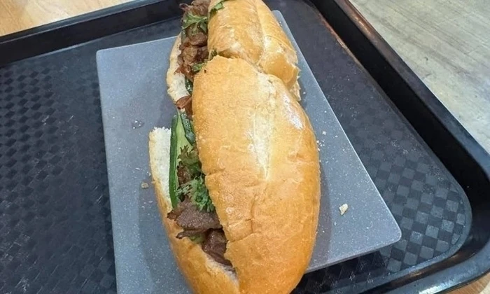 Banh mi mahal
