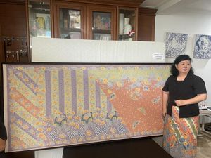 Kisah Widianti Widjaja Generasi Ketiga Batik OST yang Belum Punya Penerus