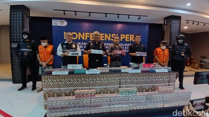 Bea Cukai Pasuruan gagalkan pengiriman 1,4 juta batang rokok ilegal