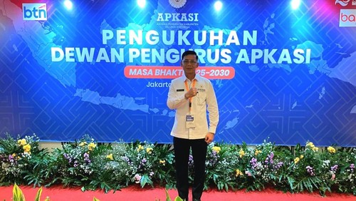 Bupati Klungkung, I Made Satria, dilantik jadi Dewan Pengurus Apkasi 2025-2030 di Puri Agung, Grand Sahid Jaya Hotel, Jakarta, Kamis (17/7/2025). (Dok. Pemkab Klungkung)
