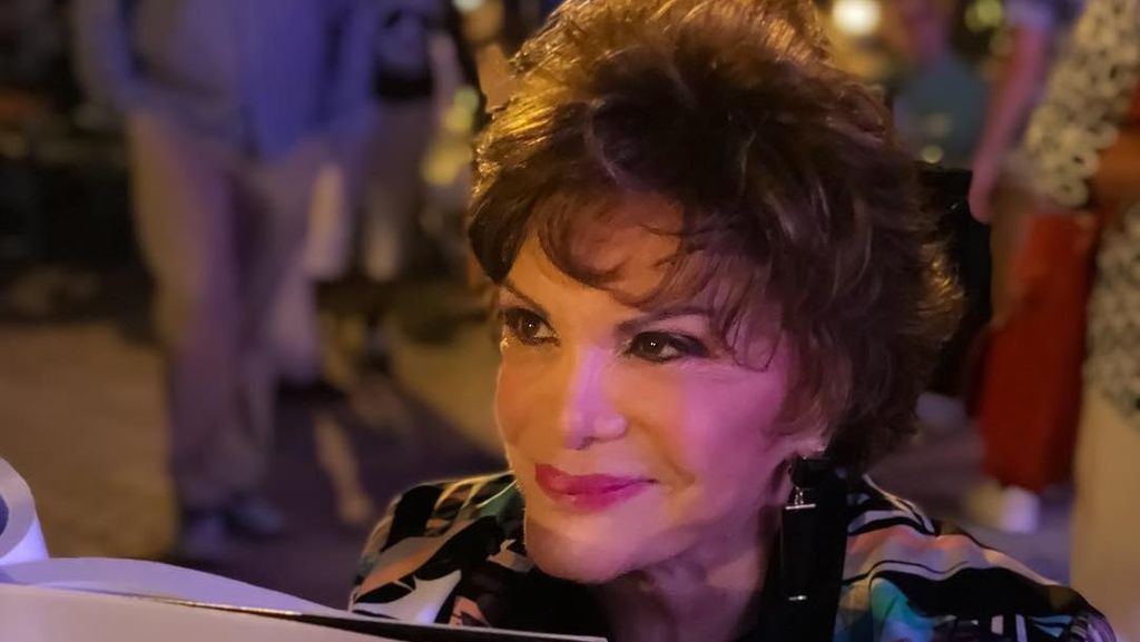 Connie Francis, Penyanyi Pretty Little Baby Meninggal Dunia