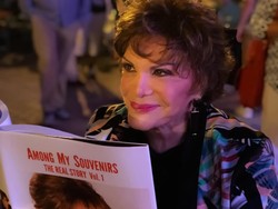 Video: Penyanyi Pretty Little Baby Connie Francis Meninggal di Usia 87 Tahun