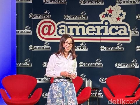 Country Director, Indonesia, Google Cloud Fanly Tanto dalam peluncuran program 'Indonesia BerdAIa untuk Keamanan Siber'