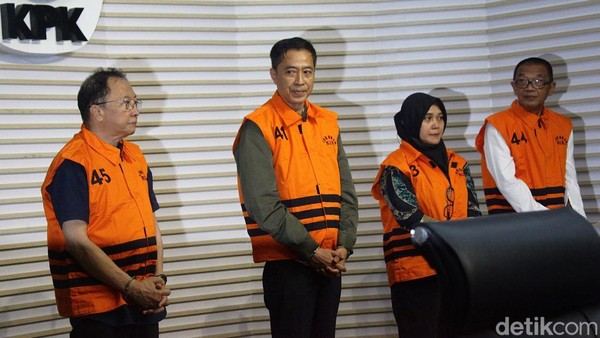 Ditahan KPK! Ini Tampang 4 Tersangka Kasus Pemerasan Izin TKA Kemnaker