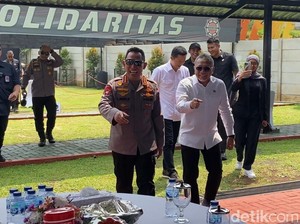 Saat Kapolri Lomba Tembak Lawan Zulhas hingga Taufik Hidayat
