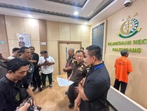 Sapari Terpidana Penipuan yang 13 Tahun Buron Ditangkap Kejari Palembang di OKI