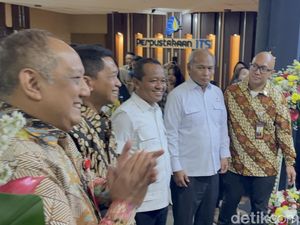Menteri ESDM Bahlil Lahadalia Resmikan Migas Corner di ITS