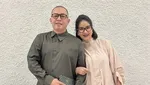 Cinta Abadi Novita Angie untuk Sapto Haryo Rajasa