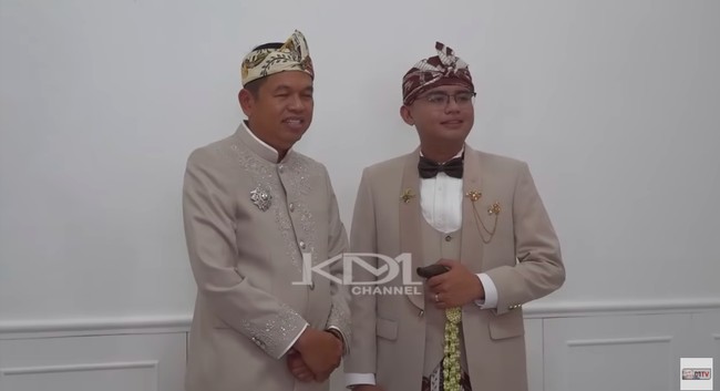 Maula Akbar menikahi Luthfianisa Putri Karlina pada Rabu, (16/7/2025) kemarin. Putra Gubernur Jawa Barat tersebut mempersunting sang istri dengan prosesi pernikahan yang digelar meriah.Foto: YouTube Kang Dedi Mulyadi