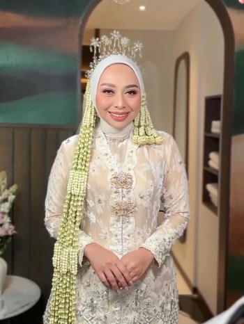 7 Foto Gaya Wabup Garut Putri Karlina saat Dinikahi Anak Dedi Mulyadi
