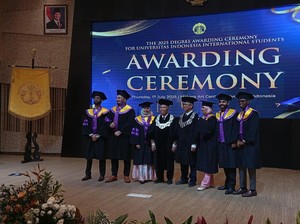 UI Wisuda 43 Mahasiswa Internasional dari Belasan Negara, Terbanyak dari Pakistan