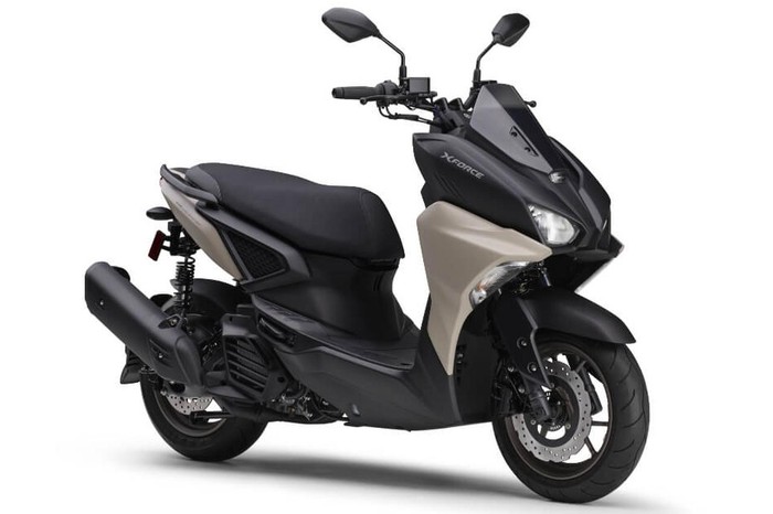 Yamaha X Force 155.