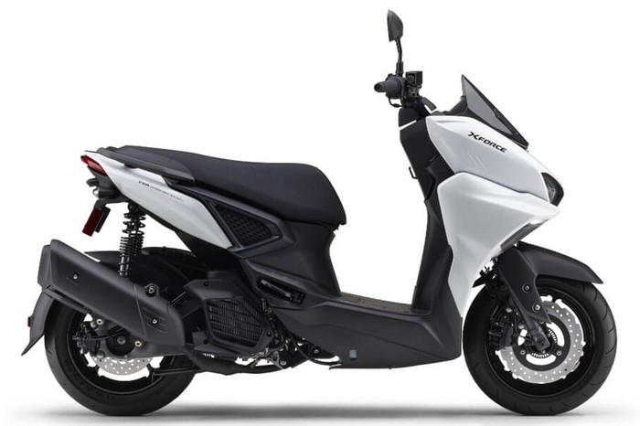 Yamaha X Force 155.