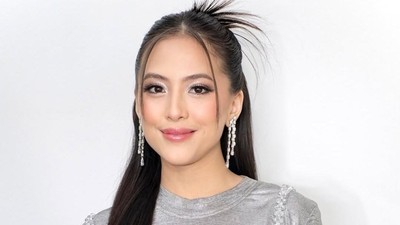 Titik Terendah Adhisty Zara