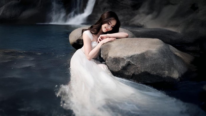 Agatha Chelsea Bikin Nyaman Usai Comeback