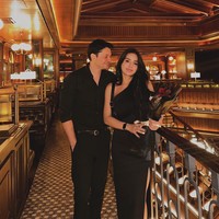 7 Foto Mesra Andrew Andika & Pacar Baru yang Dikabarkan Sudah Tunangan 7 Foto Mesra Andrew Andika & Pacar Baru yang Dikabarkan Sudah Tunangan