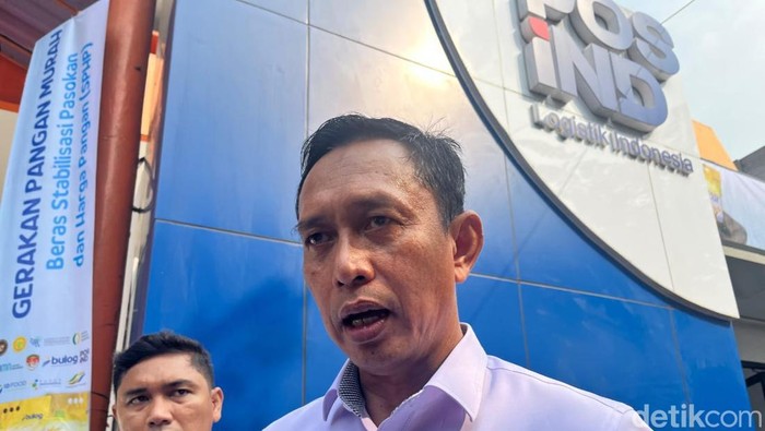 Dirut Perum Bulog Ahmad Rizal Ramdhani