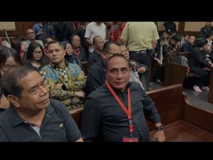 Eks Gubsu Edy Hadiri Sidang Duplik Hasto, PDIP Sumut: Bentuk Dukungan Moral