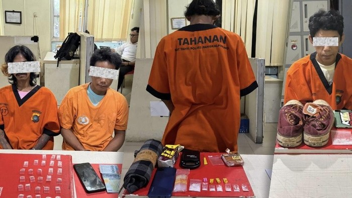 Empat pengedar sabu yang diamankan polisi beserta barang buktinya.