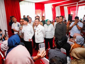 Pesan Ahmad Luthfi untuk Penerima BSU di Jateng: Jangan Dipakai Judol!