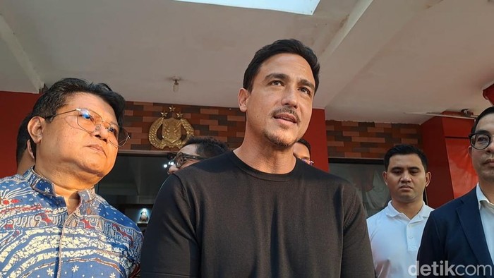 Hamish Daud