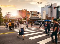 Asyik! Seoul Permudah Turis Asing Bayar Bus Pakai Kartu Kredit