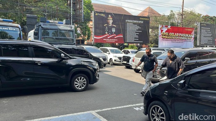 King Abdi tiba di Polresta Malang Kota