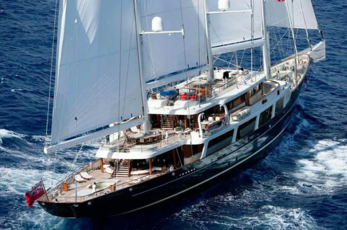 Koru, superyacht milik Jeff Bezos