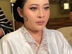 Rias Pengantin Murah Rp 1 Juta di Depok Viral, Hasilnya di Luar Dugaan Rias Pengantin Murah Rp 1 Juta di Depok Viral, Hasilnya di Luar Dugaan