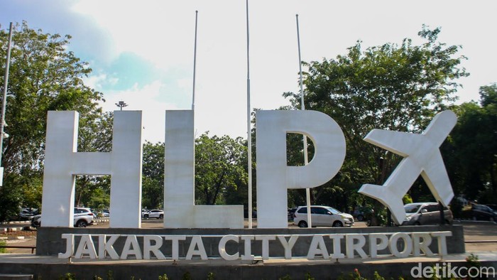 Sejumlah jadwal penerbangan reguler dari Bandara Halim Perdanakusuma (HLP) akan dipindahkan ke Bandara Soekarno-Hatta (CGK) mulai 1 Agustus 2025.