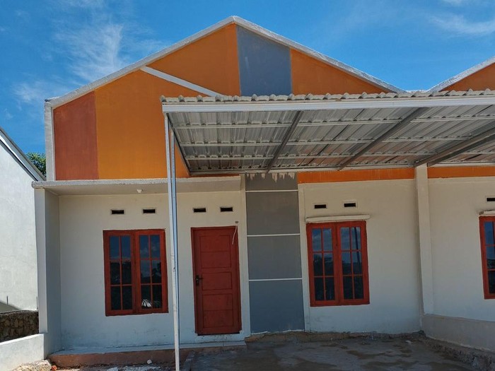 Penampakan rumah di Ratu Bumi 2.