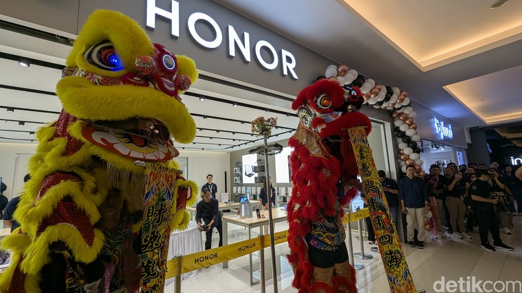 Peresmian Honor Experience Store pertama di Indonesia