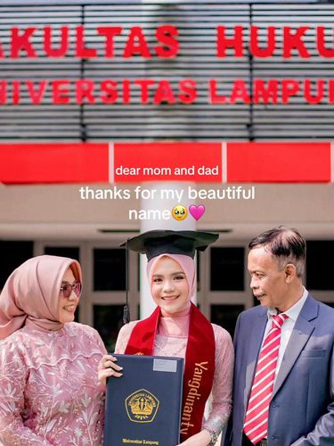 Postingan wanita yang memiliki nama unik, mendadak viral di media sosial.