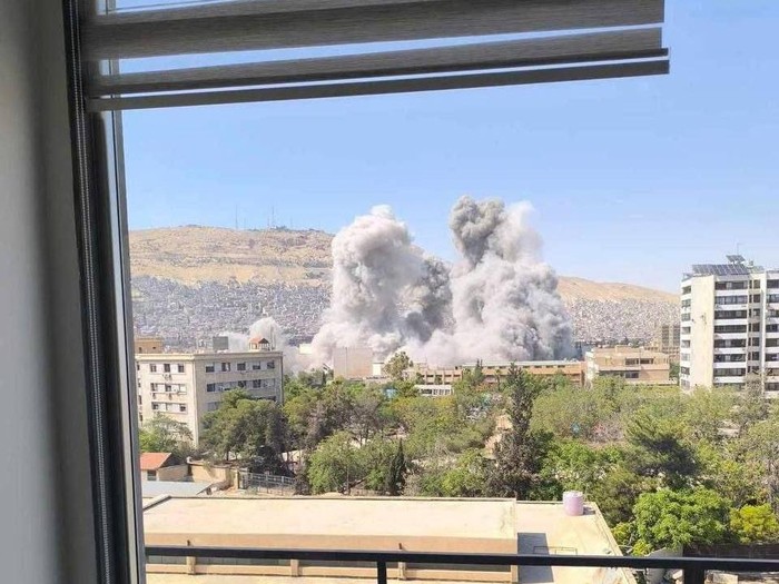 Situasi di Damaskus saat Israel menyerang pada Rabu (16/7/2025).