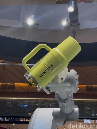 Stanley Quencher Poptour Pop-Up di Pondok Indah Mall 2,  mulai dari 16–27 Juli 2025.