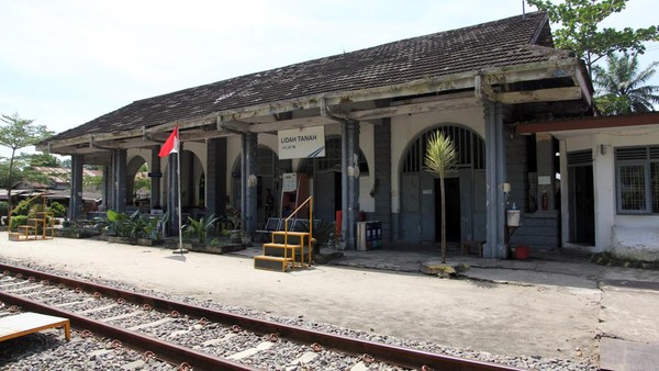 Stasiun Lidah Tanah, Warisan Belanda di Sumut yang Kini Aktif Kembali
