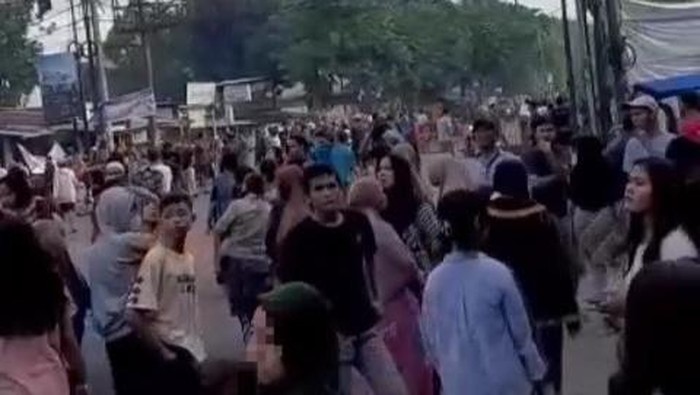 Suasana saat eksekusi lahan di Medan yang berujung ricuh. (Foto: Istimewa)