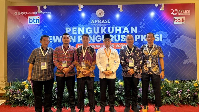 Teddy Meilwansyah resmi dilantik sebagai Wakil Sekretaris Jenderal