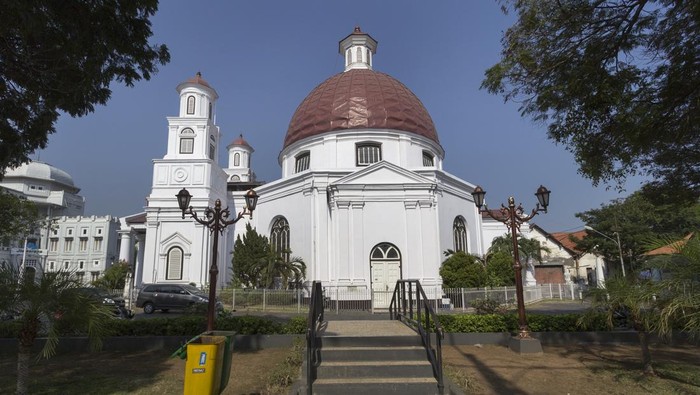 Gereja Blenduk di Kota Lama Semarang, salah satu gereja bersejarah di Indonesia
