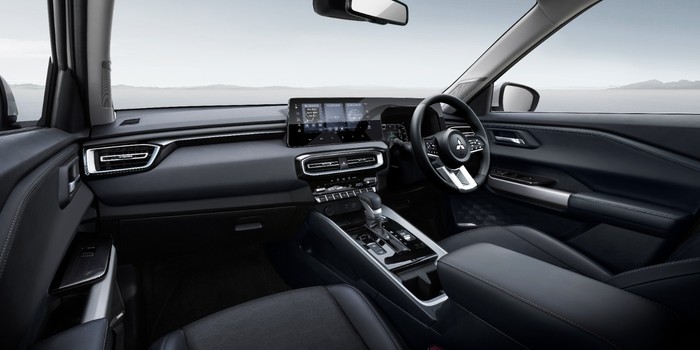 Interior Mitsubishi Destinator