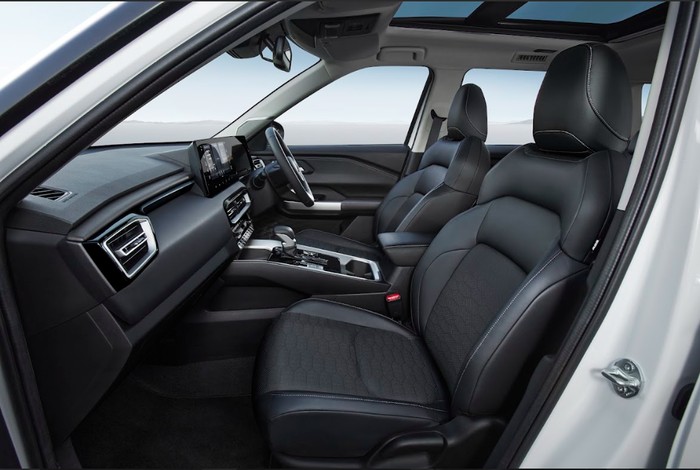 Interior Mitsubishi Destinator