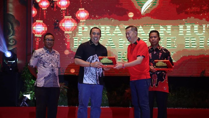 Kapolresta Pekanbaru Kombes Jeku Mustika menyampaikan Klenteng Kwan Tee Bio merupakan simbol toleransi antarumat beragama. Hal itu ia sampaikan saat menghadiri peringatan Dewa Kwan Tee Kong, Jumat (18/7/2025).
