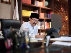Video: Mensos Takziah ke Rumah Duka Affan, Beri Rp 15 Juta dan Sembako