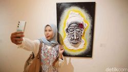 Pameran Continuum Hadirkan Refleksi Visual atas Kesinambungan Zaman Pameran Continuum Hadirkan Refleksi Visual atas Kesinambungan Zaman