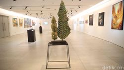 Pameran Continuum Hadirkan Refleksi Visual atas Kesinambungan Zaman Pameran Continuum Hadirkan Refleksi Visual atas Kesinambungan Zaman